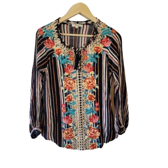 Andree Women Black/Orange Floral Embroidered Casual Top Sz S Long Sleeve Boho - Picture 12 of 12